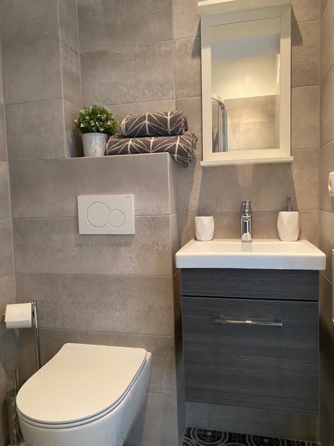 New!! Melluzi Appartment Jurmala Ngoại thất bức ảnh
